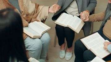 Prayer group circle